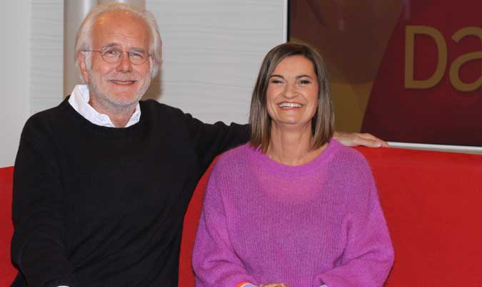 rotes-sofa-das