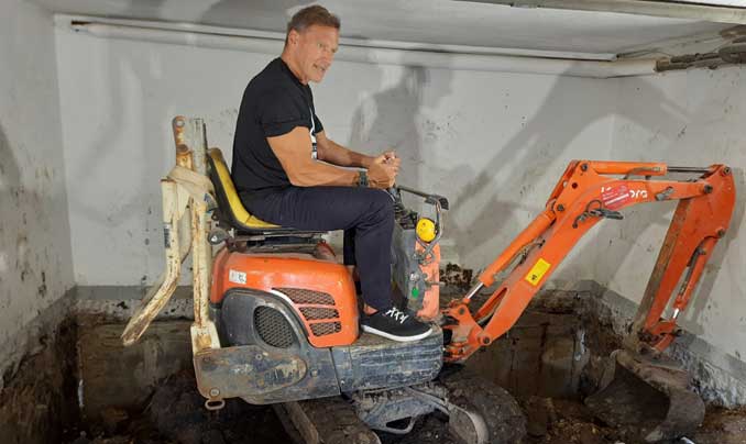 ralf-moeller-bagger-handwerk